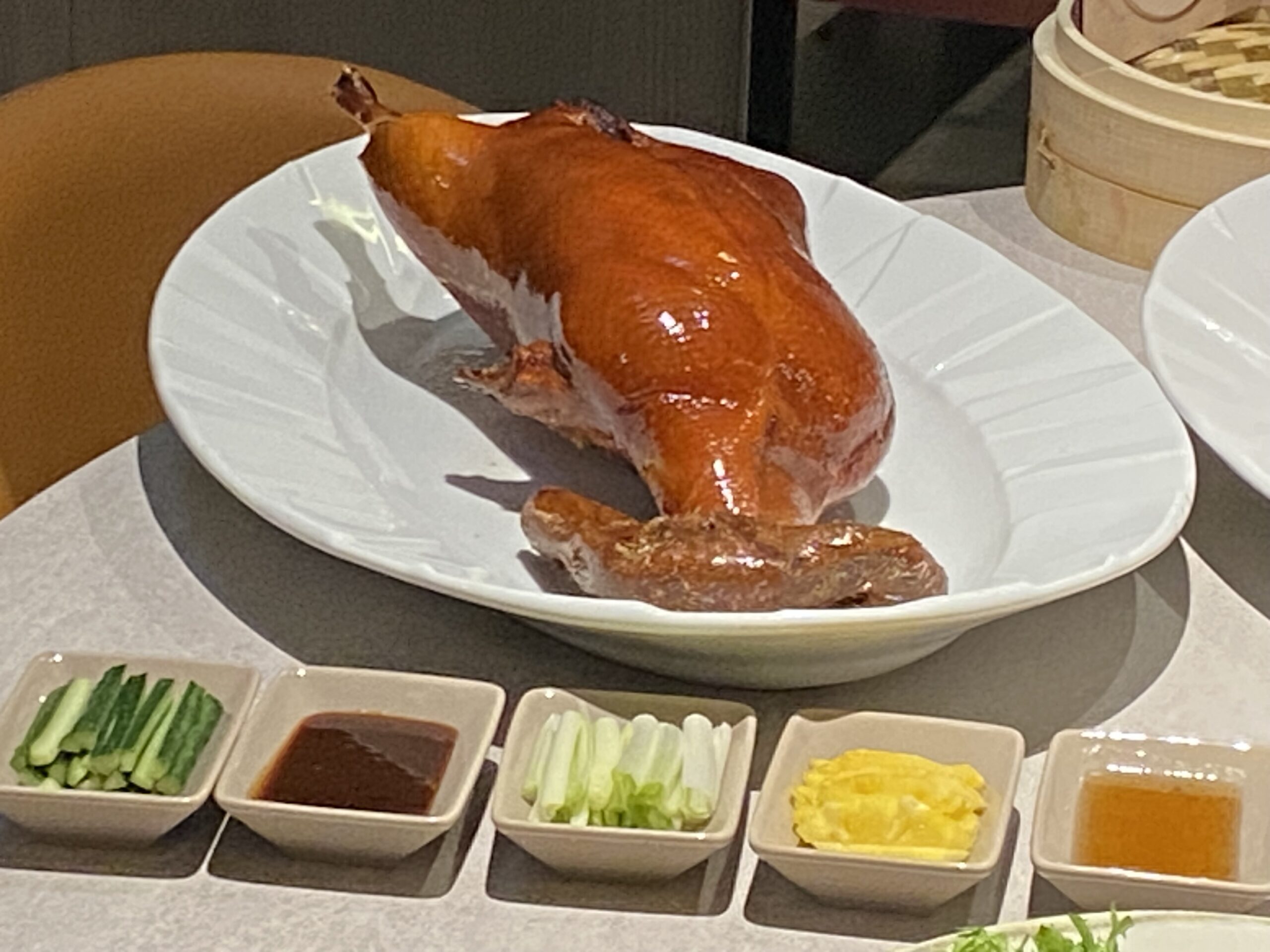 信義區新地標「芯聚苑」登場　五星主廚康師傅以烤鴨開啟中菜新奢華時代