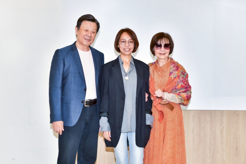 影后歸亞蕾、戲骨演員寇世勳主演   新銳導演宋康欣首部電影《拾光》殺青