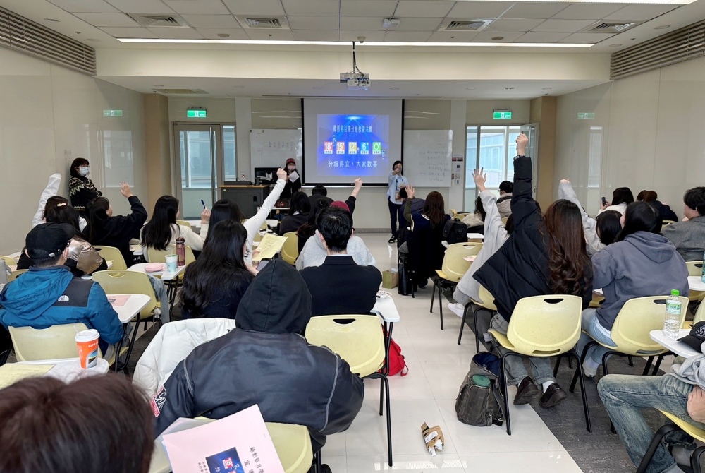 內容分級成社會安全網第一環　 影視分級教育宣導向下扎根