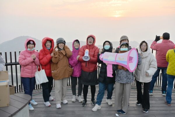 登上離島第一高峰迎元旦!2026馬祖壁山迎晨曦暨健行活動熱血啟動! - https://www.watchmedia01.com